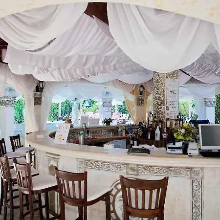 Отель Family Gold Pearl (adults Only) Солнечный берег