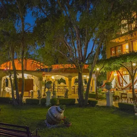 Отель Family Gold Pearl (adults Only) 3*