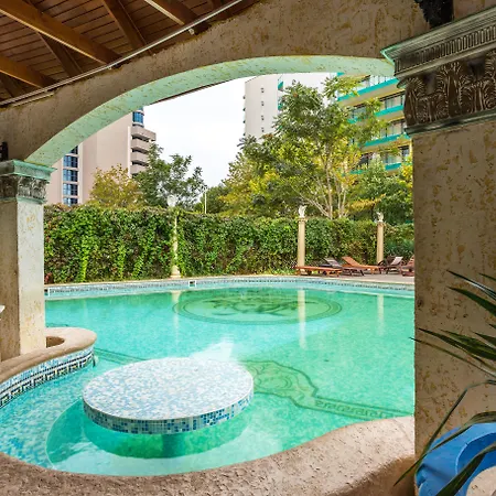 Отель Family Gold Pearl (adults Only) 3*