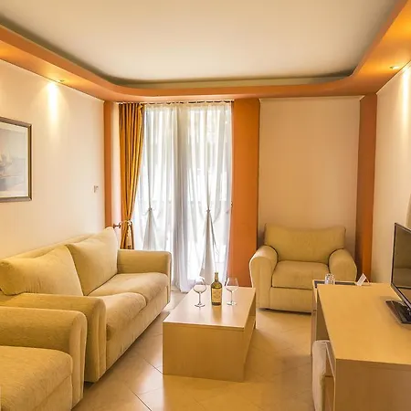 Отель Family Gold Pearl (adults Only) 3*