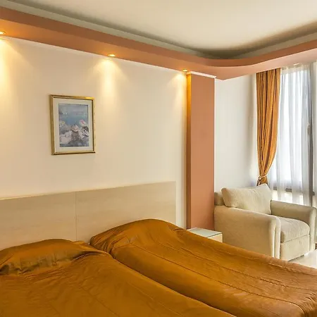 Family Gold Pearl (adults Only) Hotel 3*