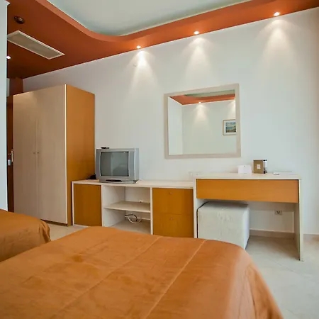 Отель Family Gold Pearl (adults Only) 3*