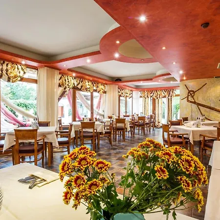 Отель Family Gold Pearl (adults Only) 3*