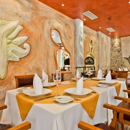 Family Gold Pearl (adults Only) 3*